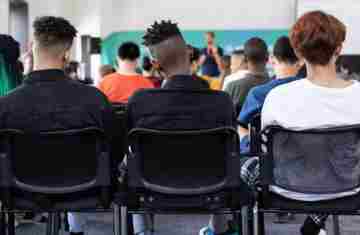  Encontro debate importância do ensino de jornalismo diante de IA 